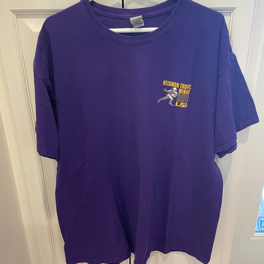 LSU Tigers Heisman Trophy Winner Tshirt 2XL